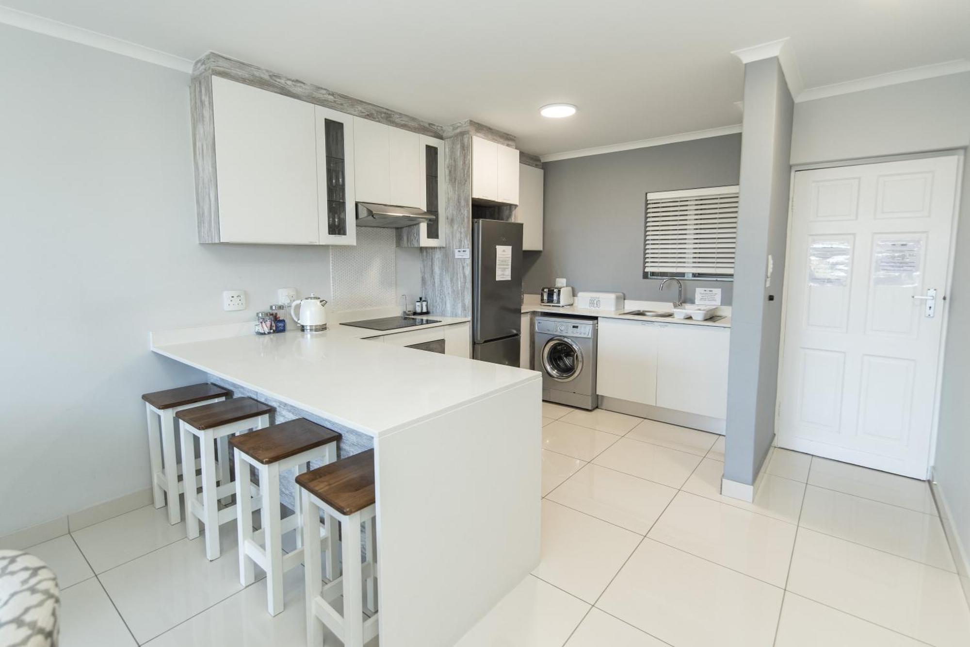Summerseas Beach Living Port Elizabeth Esterno foto